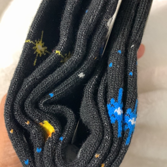 Mens “Into Socks” Space Print - Picture 5 of 6